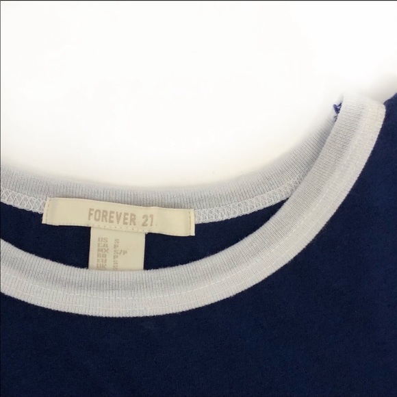 ☀️ Forever 21 navy blue crop top white trim short - Picture 3 of 4